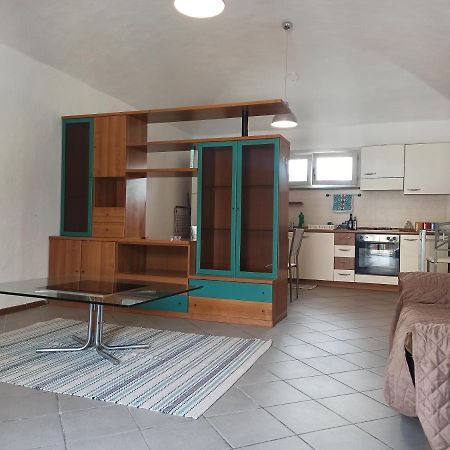 Il Ballatoio Di Giulia Apartment Asti Bagian luar foto